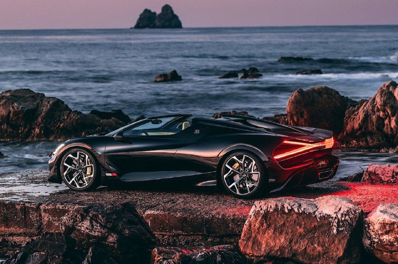 У кого есть 1,1 млрд рублей? Налетаем-покупаем авт...