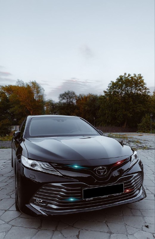 Toyota Camry самый популярный среднеразмерный авто...