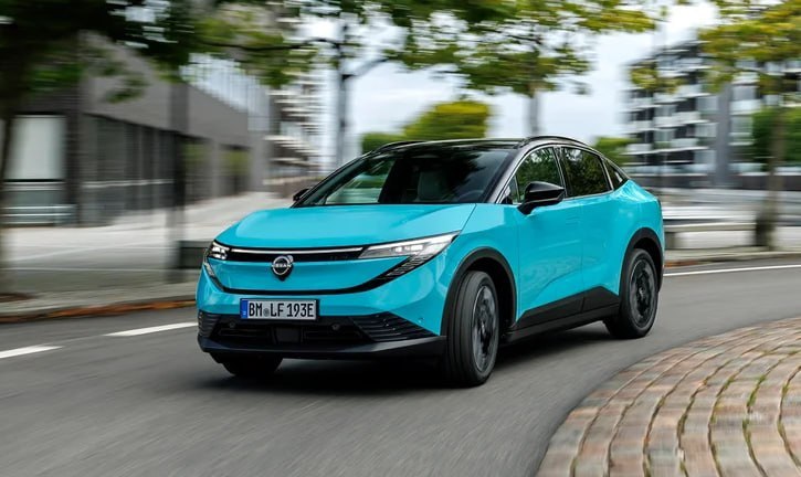 Новый Nissan Leaf получил привлекательный ценник

...