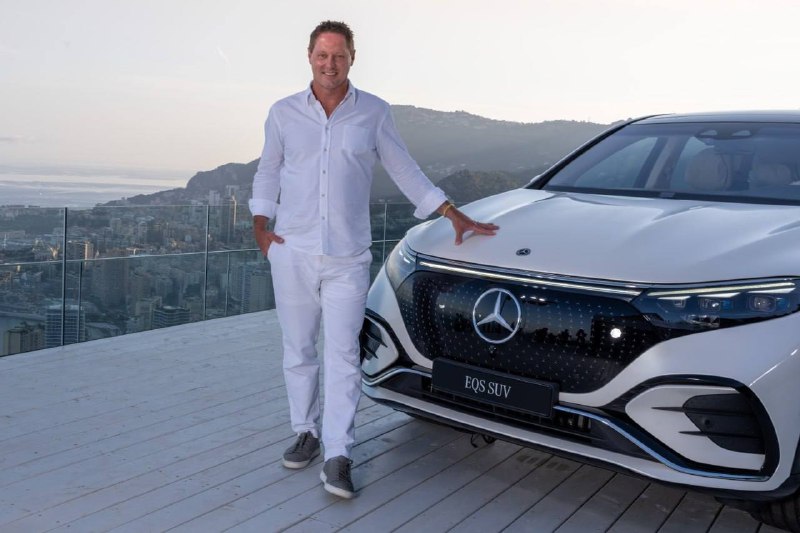 Главный дизайнер Mercedes‑Benz Горден Вагенер поки...