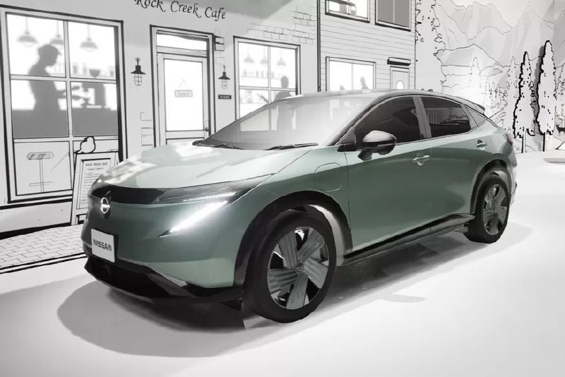 Новые фото обновленного кроссовера Nissan Ariya

Р...