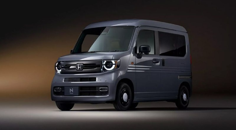 Honda N-Van получил турбомотор и прибавил 11 л.с.
...