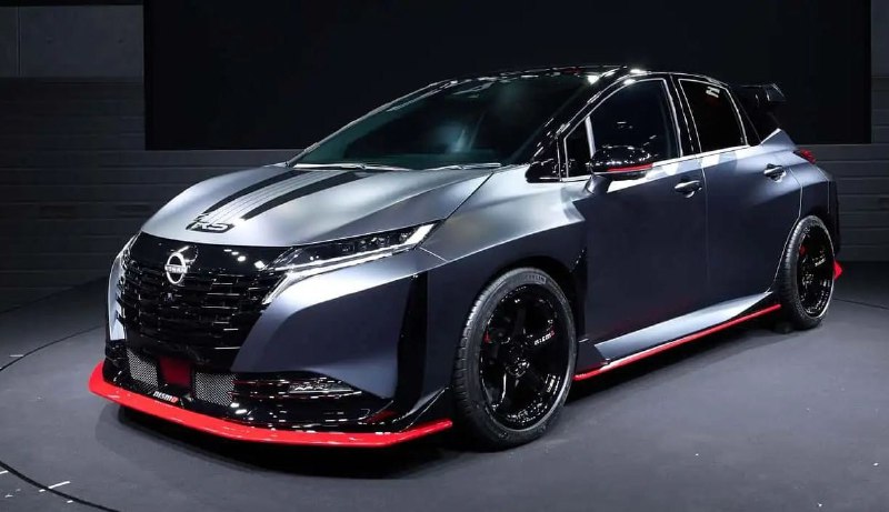 Nissan показал будущий хот-хэтч Nismo RS

Nissan п...