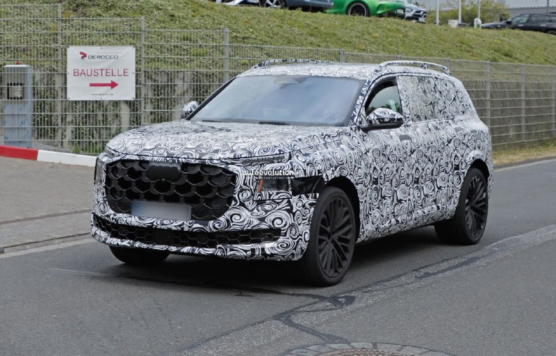 Новый Audi SQ9 проходит испытания на Нюрбургринге
...