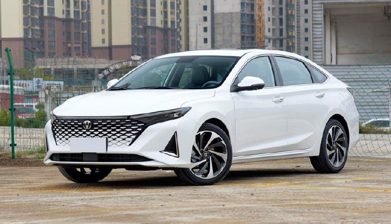 Возрождённой «Волгой» может стать Changan Raeton P...