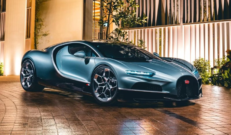 Bugatti Tourbillon распродан ещё до старта произво...