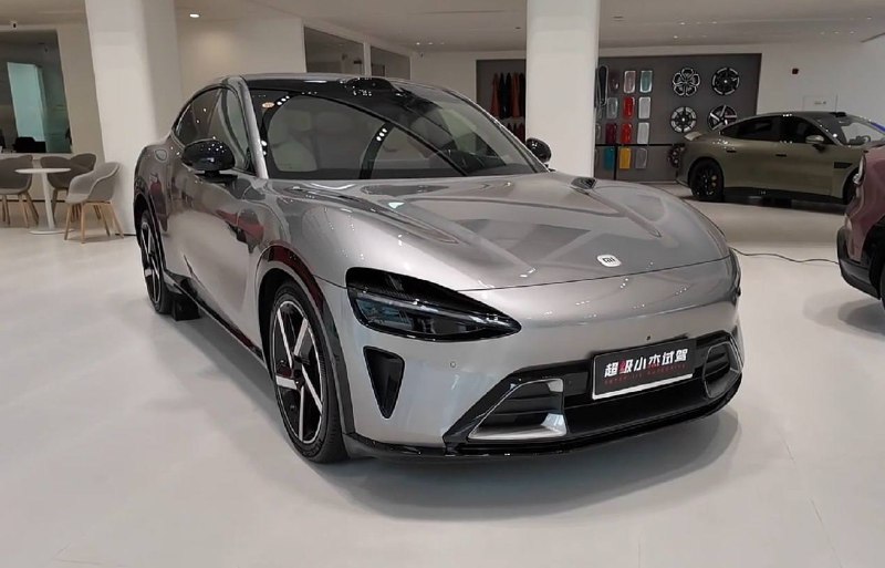 Кроссовер Xiaomi YU7 обогнал седан SU7 по продажам...