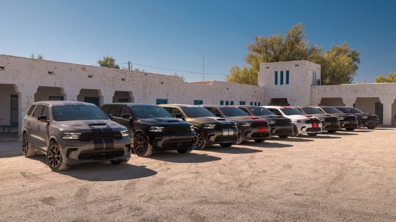 V8 и V6 под капотом — Durango остаётся уникальным ...