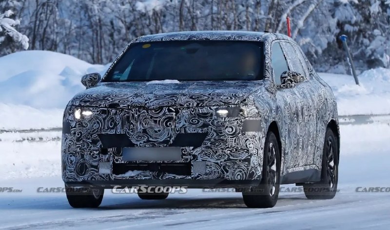 BMW готовит обновленный кроссовер iX1 

Компактный...