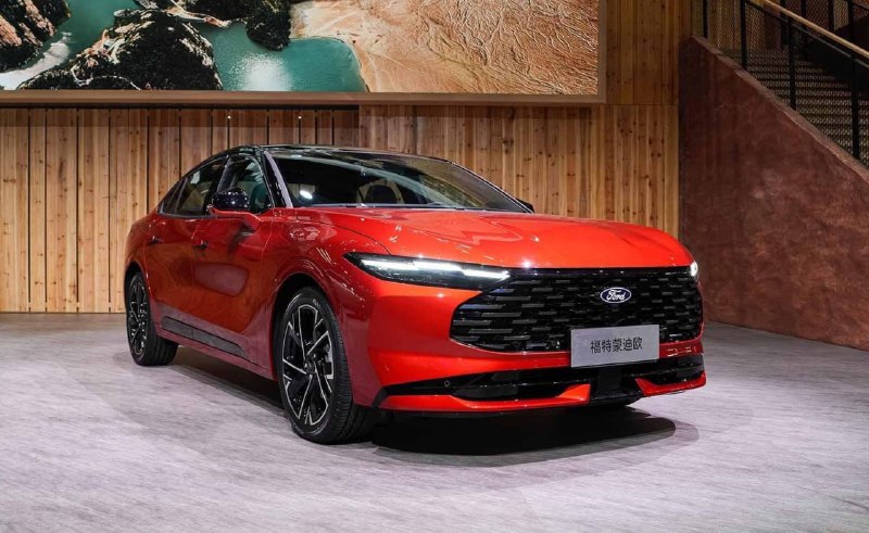 В Китае дебютировал обновленный Ford Mondeo 

Ford...