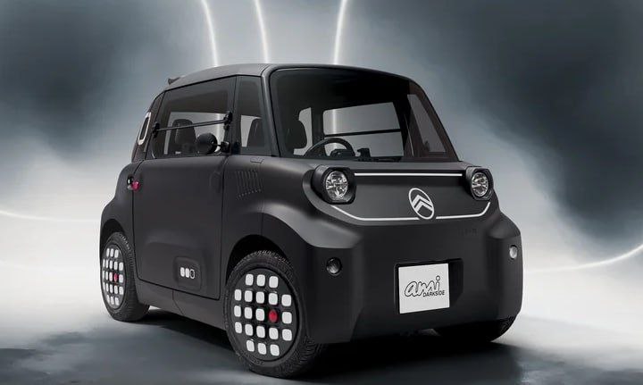 Мини-электрокар Citroen Ami получил хэллоуин-верси...